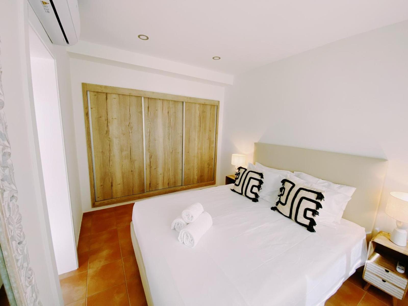 Beach Apartment Gabriela With Pool Porches  Exterior photo